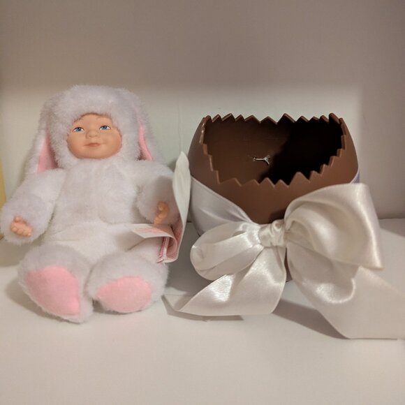 Anne Geddes Baby Bunny in Easter Egg - Picture 1 of 6